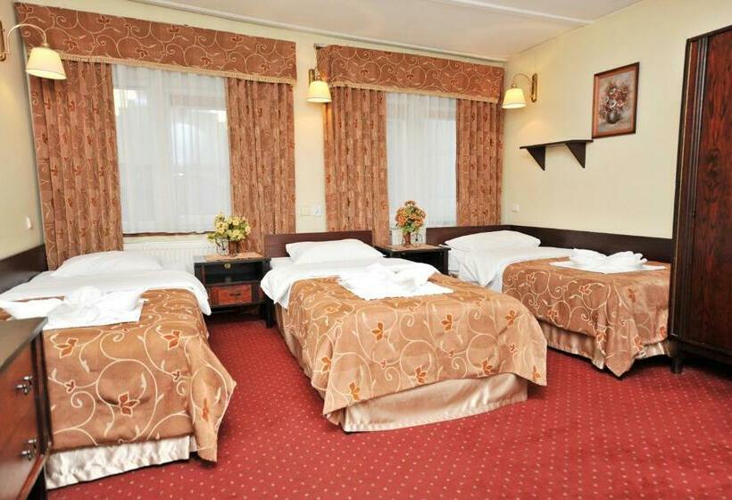Quarto Triplo Estandar, Pensjonat Stańczyk