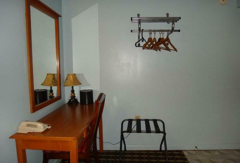 Номер Стандарт, Pine Ridge Motel