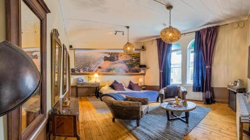 Президентский Люкс, Skultuna Hotell & Konferens