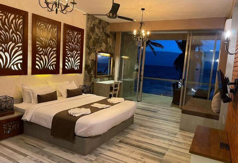 Люкс Deluxe Вид на Море, Adique S Resorts