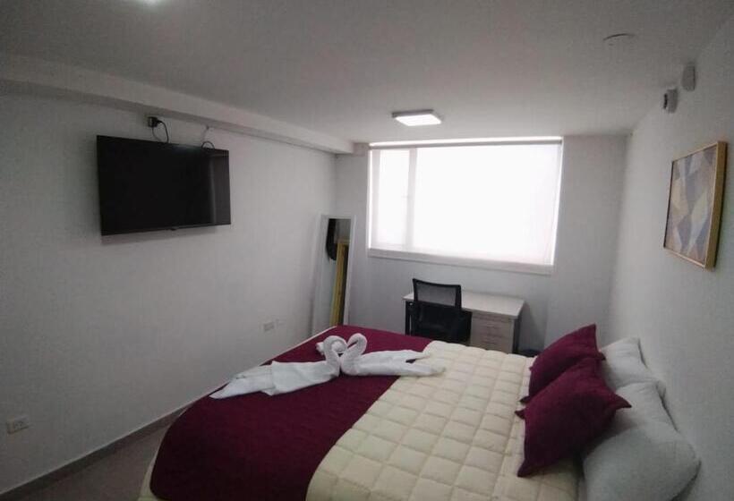 Люкс с гидромассажем, Hostal Verona