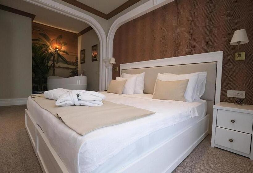 Люкс Повышенной Комфортности, Dbd Hotel Bayraklı