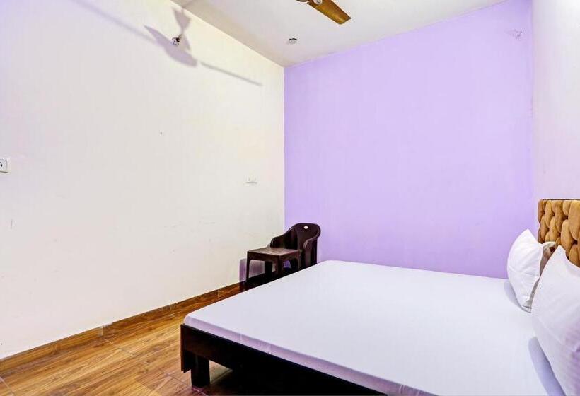 Трехместный Номер Классика, Oyo New Paradise Guest House