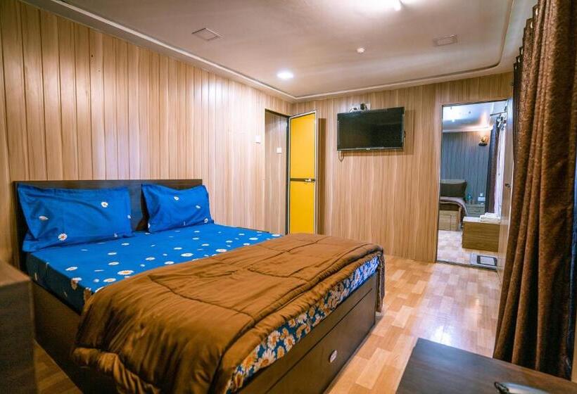 Семейный Номер Вид на Сад, Mysha Hill And Sea Resort   Pet Friendly