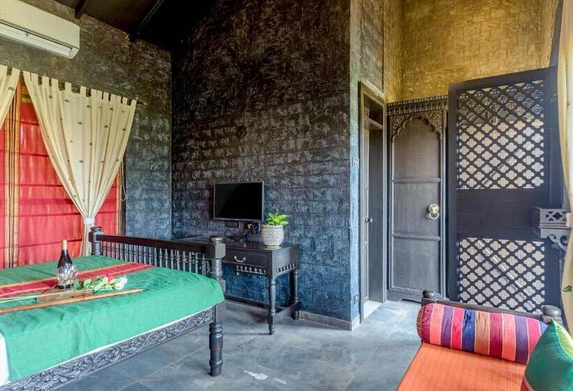 Номер Superior Кровать Кинг, Dio Regaalo Theme Resort, Ratnagiri