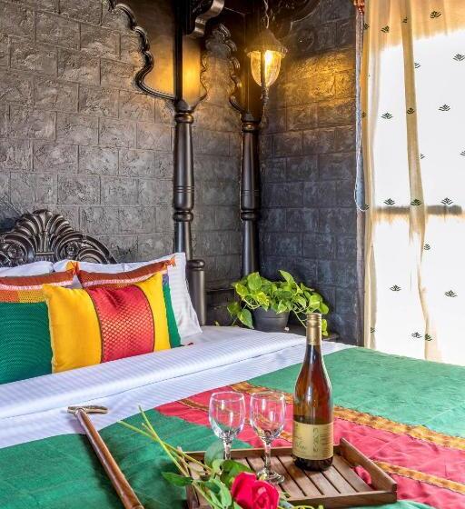 Номер Superior Кровать Кинг, Dio Regaalo Theme Resort, Ratnagiri