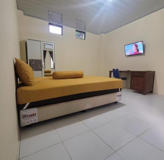 Номер Стандарт, Solo Nadamax City Guest House Syariah