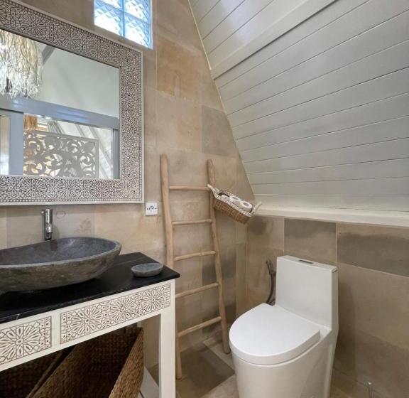 스탠다드 룸 풀장 전망, Piramida S White Villa S Bali