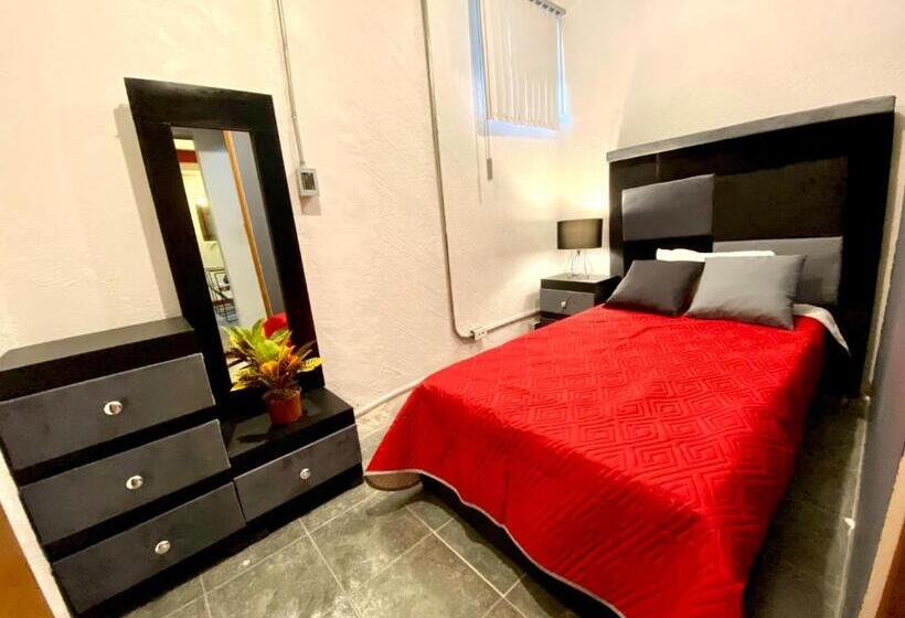 Номер Стандарт Индивидуальный Совместная Ванная, Roomies Hostel Reforma El ángel