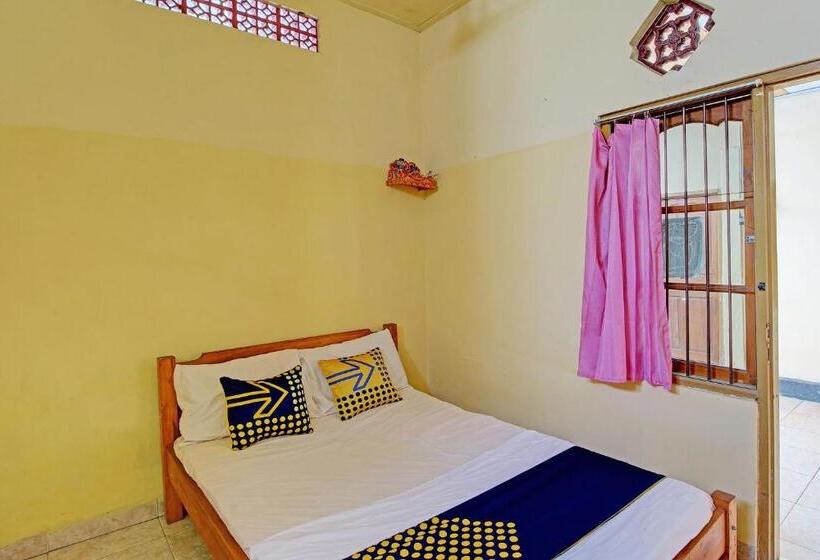 Номер Стандарт, Oyo Life 92954 Shanti Kost