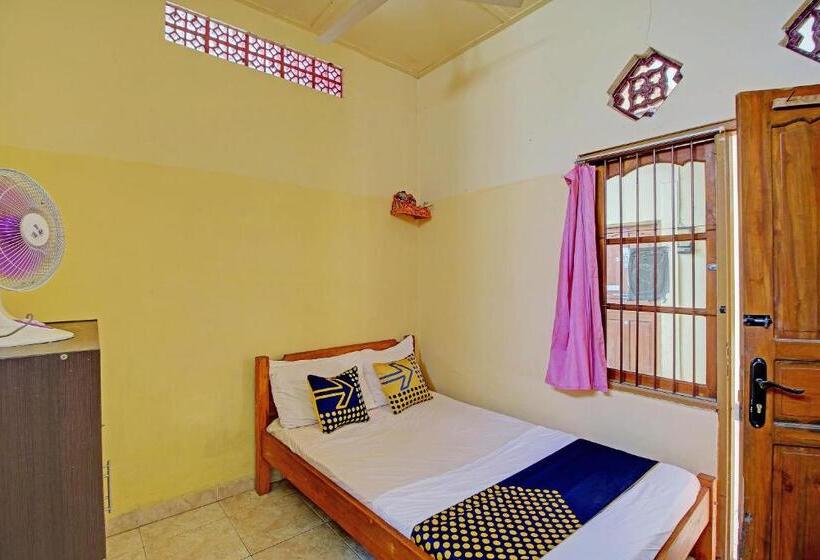 Номер Стандарт, Oyo Life 92954 Shanti Kost
