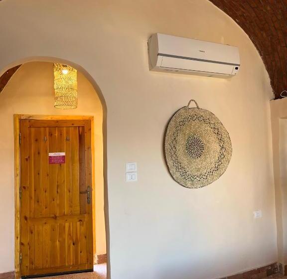 اتاق خانوادگی, Ayujidda Nubian House