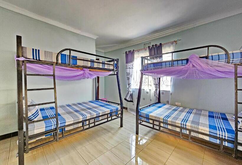4인용 스탠다드 룸, Focus Mawio Hostel