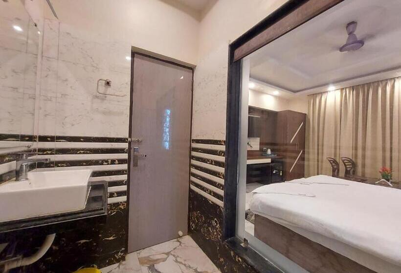 اتاق لوکس, Balukona Beach Resort