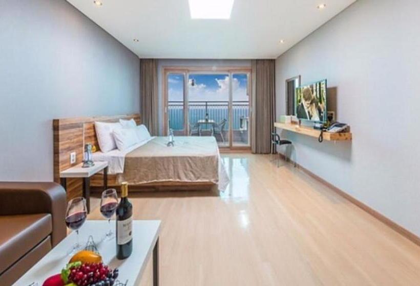 اتاق استاندارد, Aria Pension & Resort