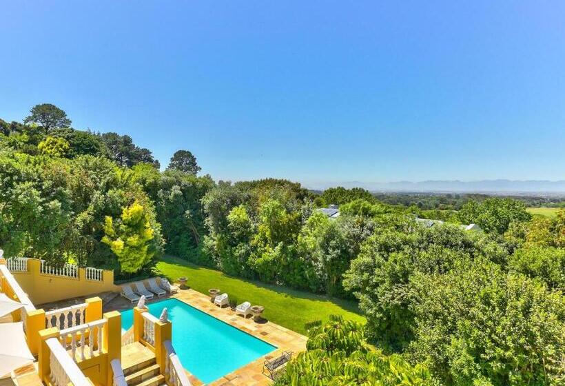 Люкс Superior, Devonport House   Constantia