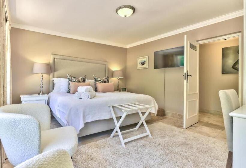 Люкс Повышенной Комфортности, Devonport House   Constantia