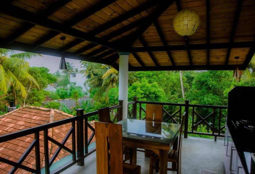 Трехместный Номер Комфорт, Kadolana Villa