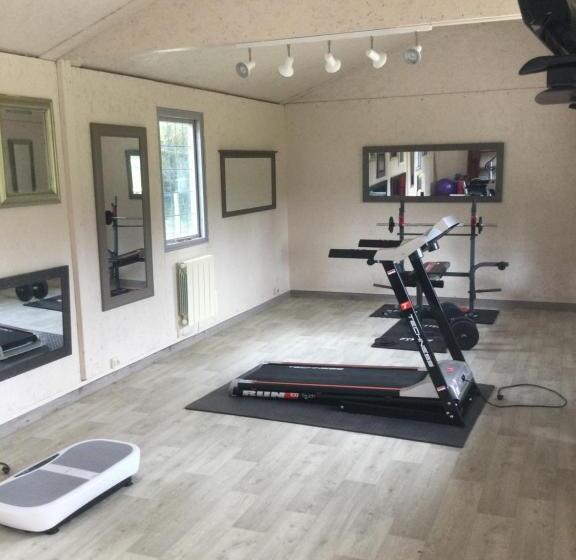 Апартаменты 2 Спальни, Maison Dans Parc Privé, Sports Et Loisirs Proche Golf Du Coudray Montceaux