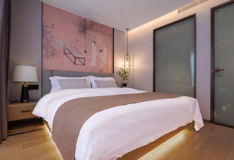 اتاق لوکس با بالکن, Xinxiang Yayuan Beijing Sihe Courtyard With Sky Garden Terrace Near Tiananmen Square Forbidden City