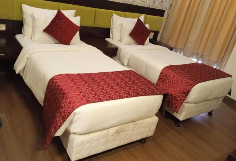 Люкс 2 Спальни, Rosemallow Hotel New Delhi