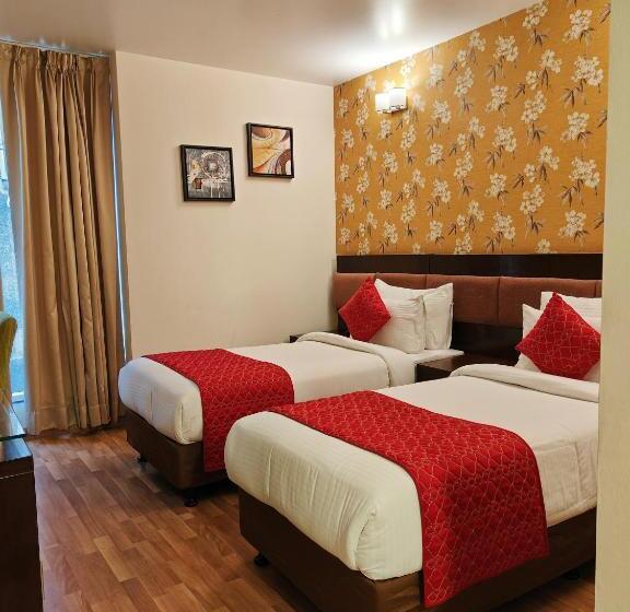 Люкс 2 Спальни, Rosemallow Hotel New Delhi
