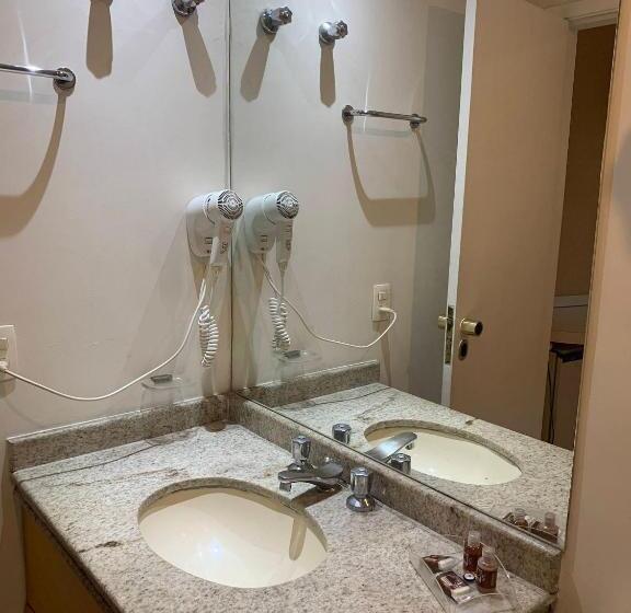 آپارتمان 1 خوابه با بالکن, Get A Flat 1205 Bienal Ibirapuera