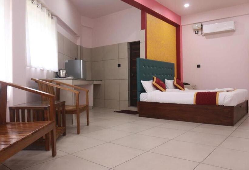 Люкс, Wayanad Stay