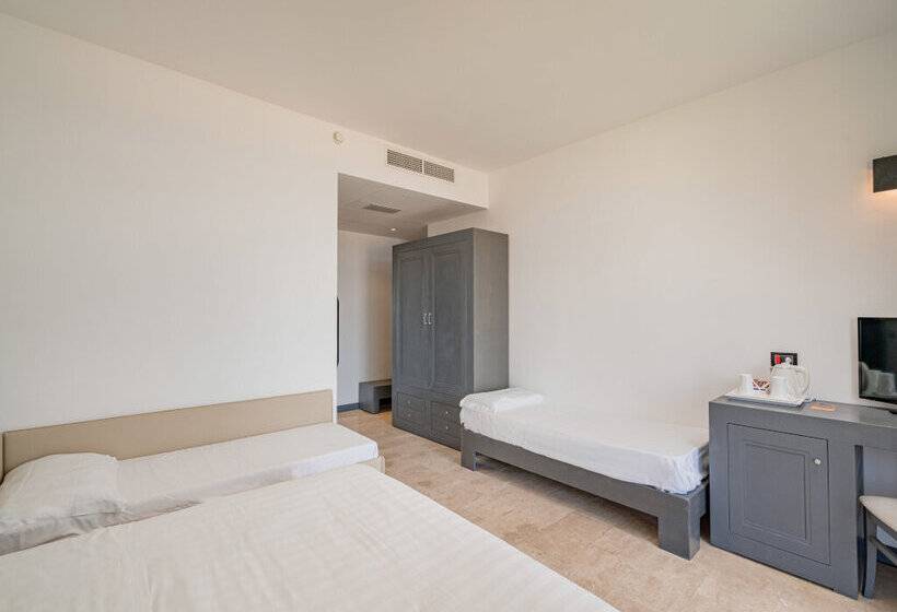 اتاق خانوادگی با چشم‌انداز باغ, Bellevue Sardinia Resort, Affiliated by Meliá