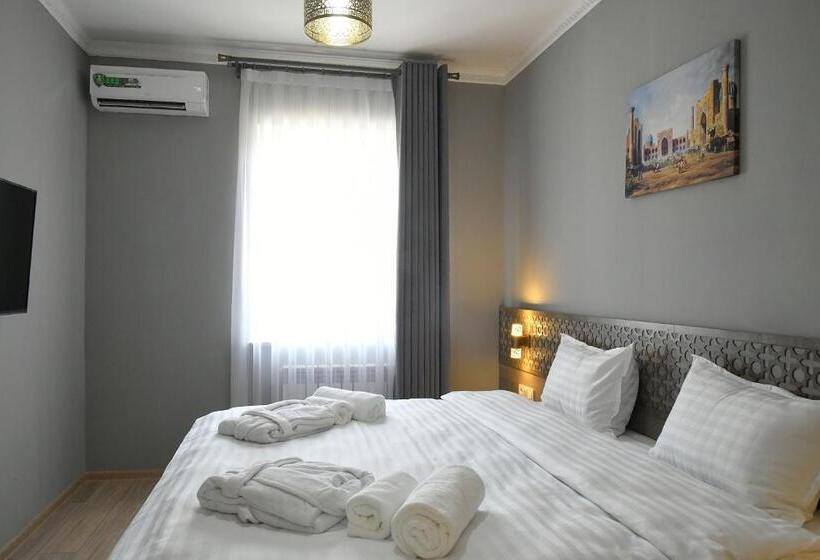带大床的复式套间, Khan Hotel Samarkand