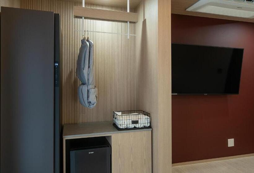 اتاق پرمیوم, Hound Hotel Gimhae Samgye
