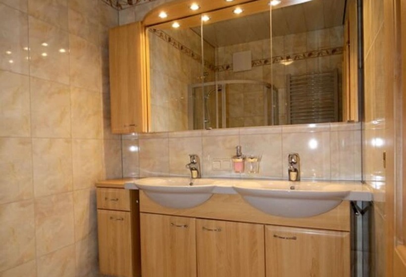 آپارتمان 1 خوابه, Appartements Wieshof