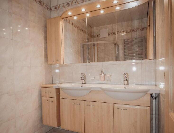 آپارتمان 1 خوابه, Appartements Wieshof