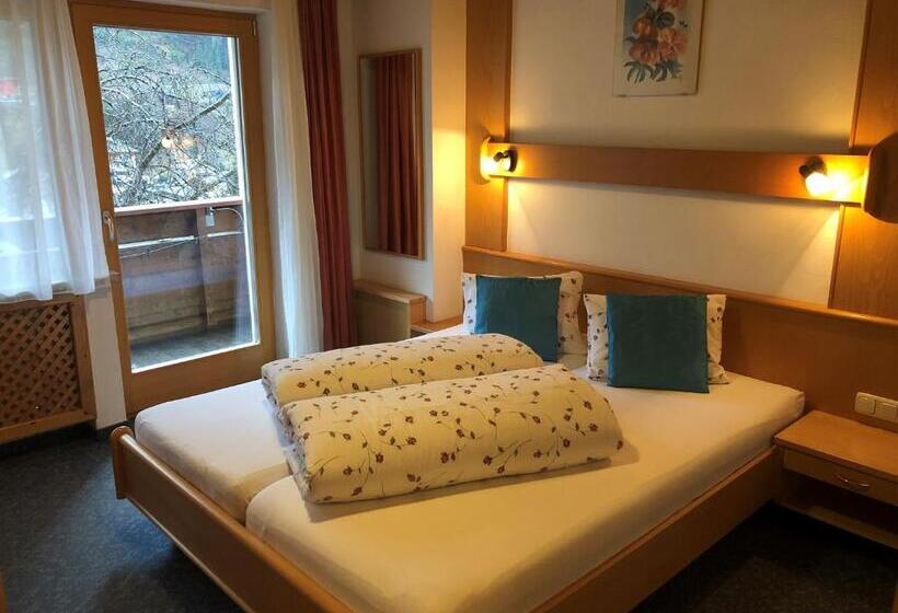 شقة غرفتين, Garni Bergwelt