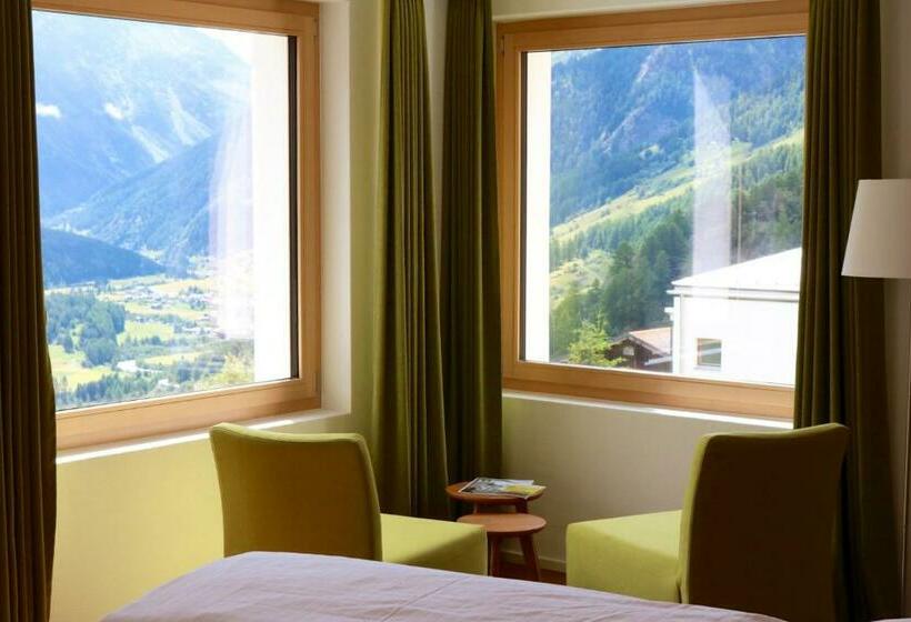 Номер Стандарт Вид на Горы, Guarda Lodge