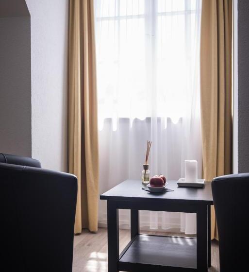 带1个卧室的高档别墅, Max Aviation Villa & Apartments