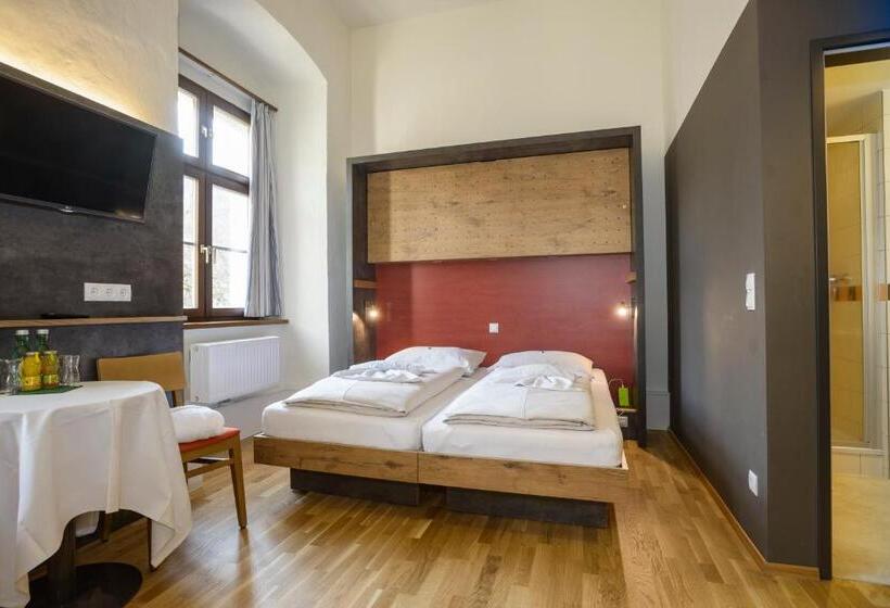 Номер Стандарт Трехместный, Jufa Hotel Spital Am Pyhrn