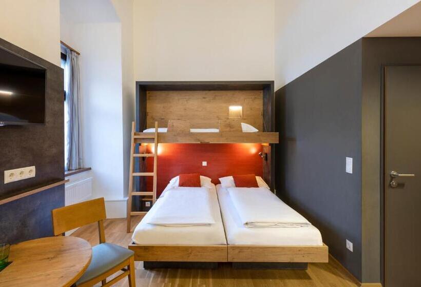 Четырехместный Номер Стандарт, Jufa Hotel Spital Am Pyhrn