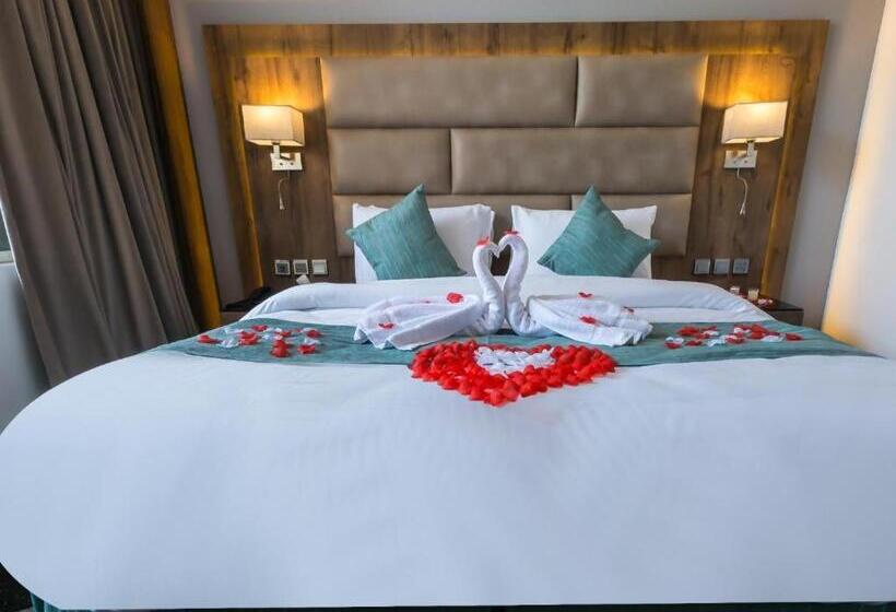 Полулюкс с Бассейном, Rasia Hotel Jeddah