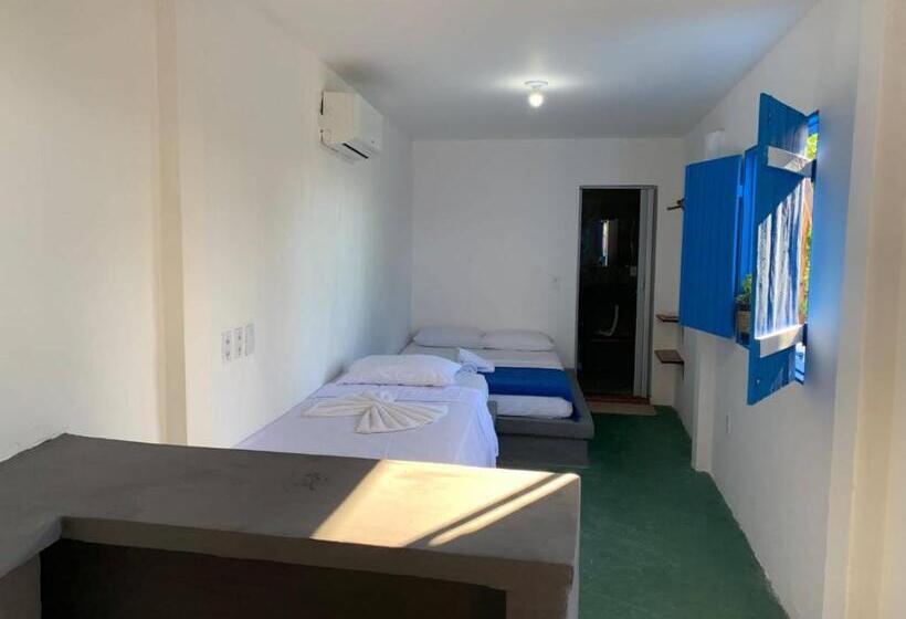 Triple Room Sea View, Dumangue Kite House
