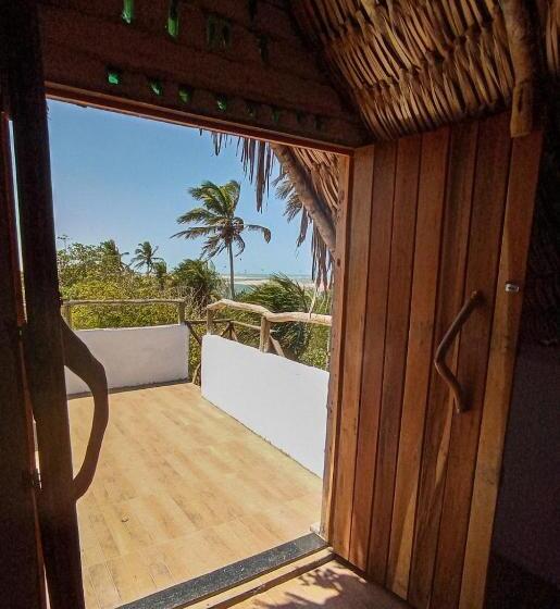 غرفة قياسية مطلّة علي البحر مزوَّدة بشُرفة, Dumangue Kite House