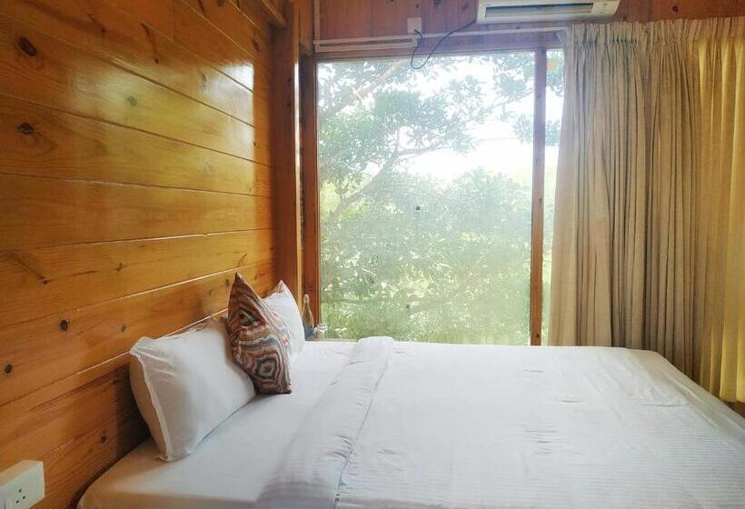 Номер Deluxe, Riverside County Resort