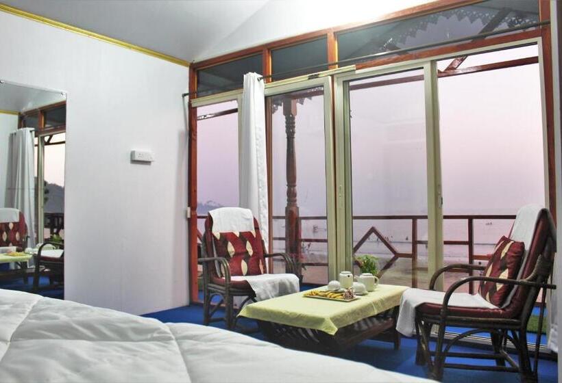 带大床的标准间, Sai Valentine S   Goa