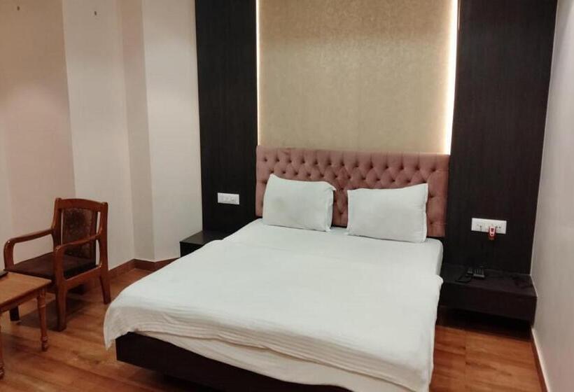 Номер Deluxe, Park Regency