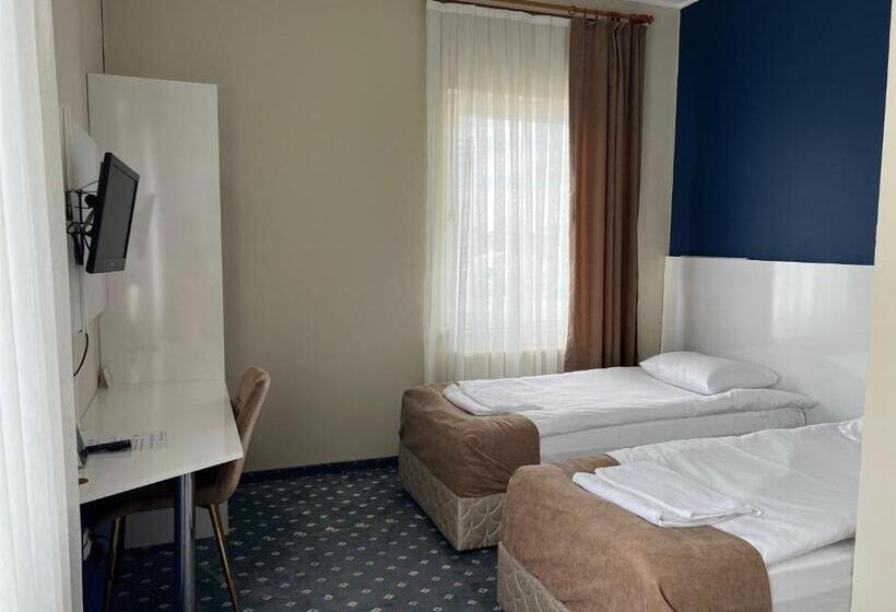 Номер Deluxe, Safir Babice