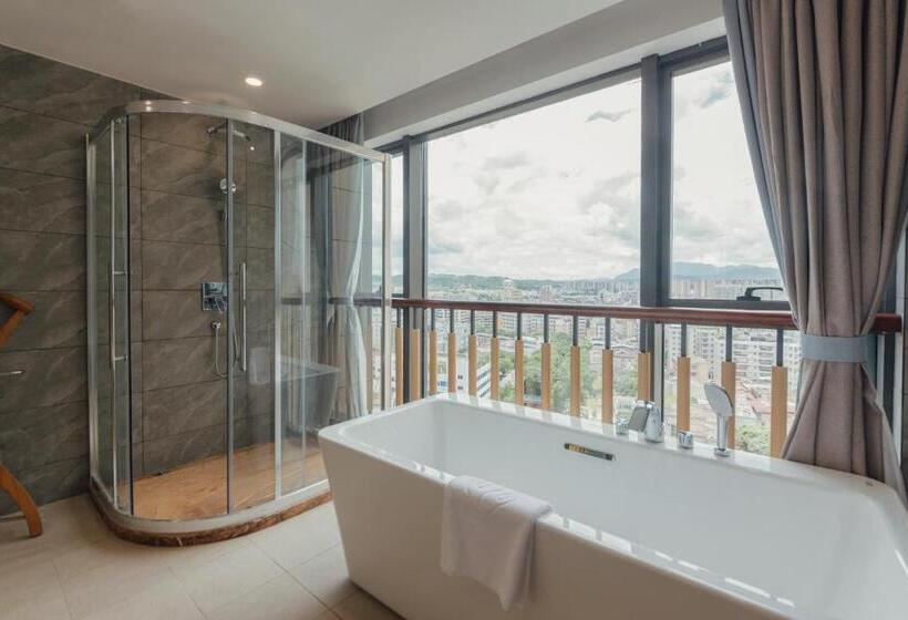 带河岸风景豪华套房, White Swan Guest House Meizhou
