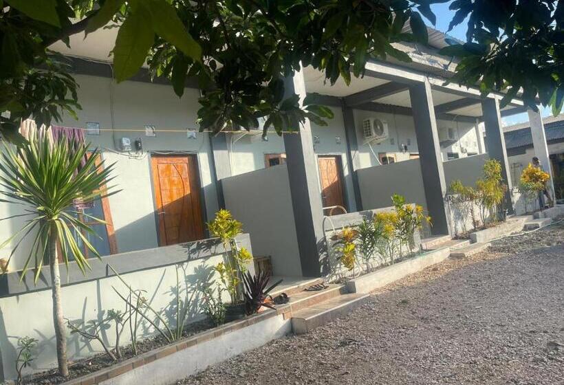 Номер Стандарт, Sumbawa Maluk Homestay Kost Tika