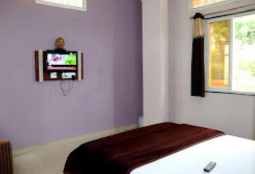 Номер Deluxe Вид на Море, Raj Palace, Maheshwar