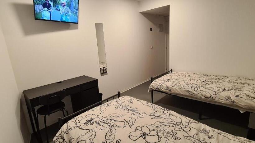 Номер Стандарт, Hostal Nana B&b