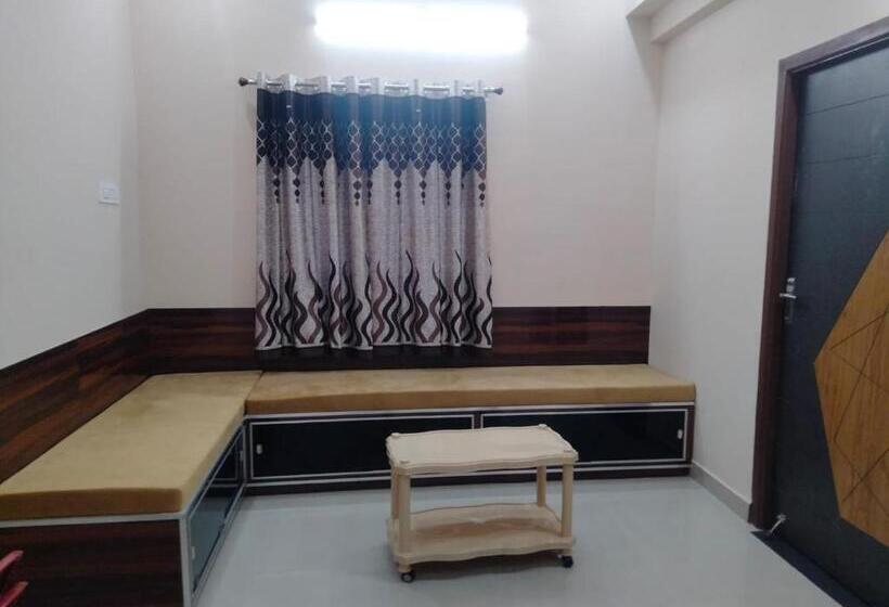 Семейный Номер Deluxe, Alif Serviced  Apartments